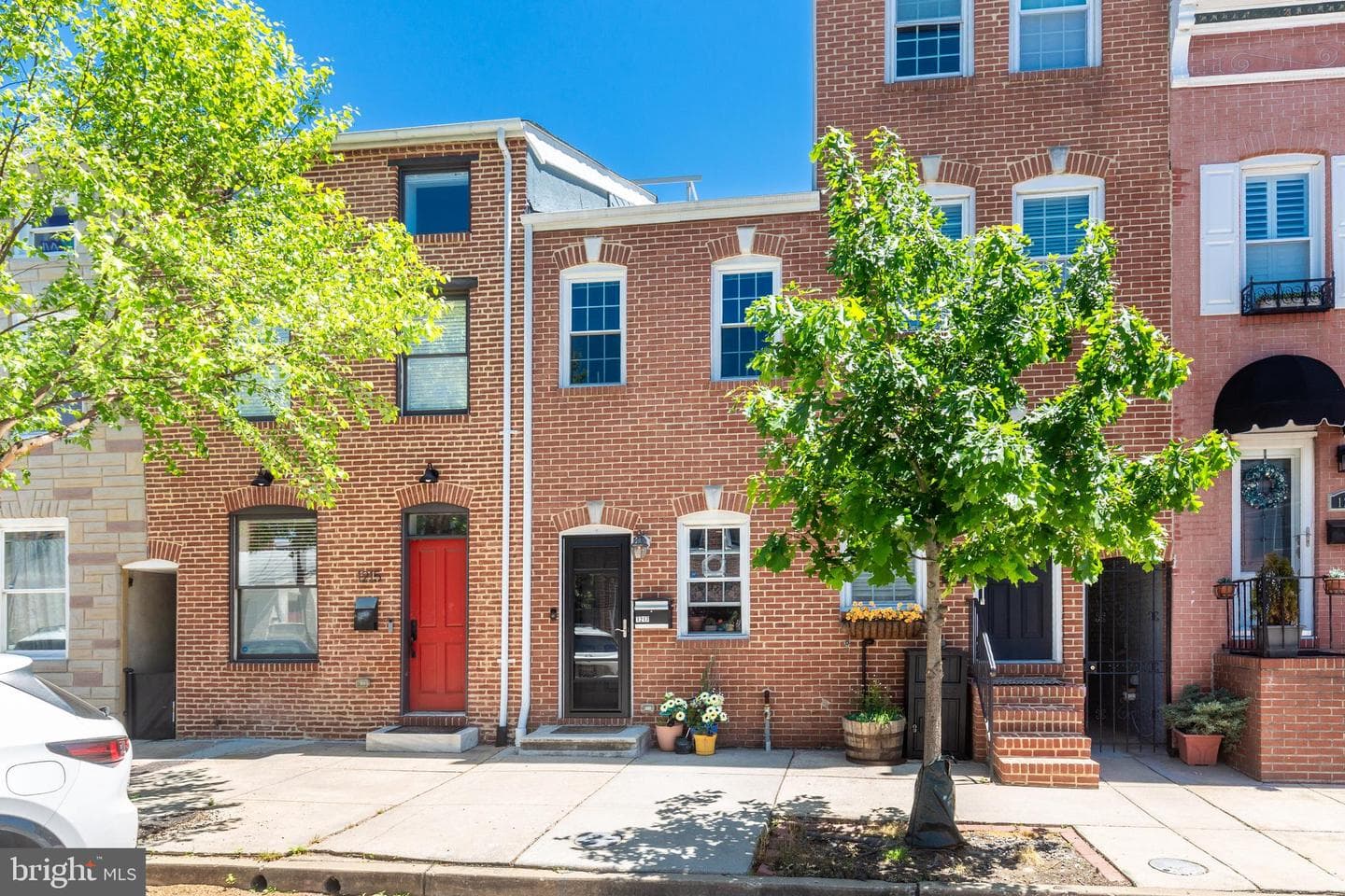 1217 S Clinton Street photo 45