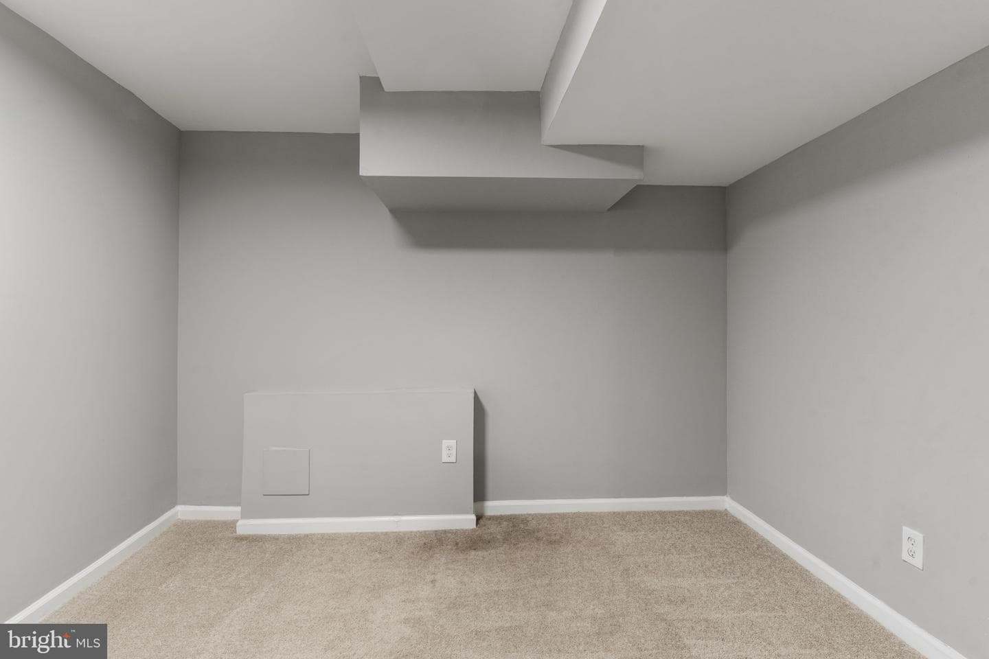 5515 Stonington Avenue photo 22