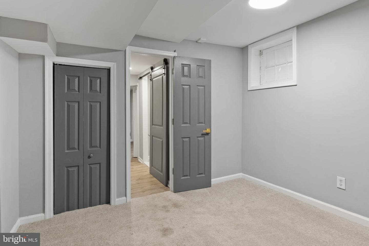 5515 Stonington Avenue photo 23