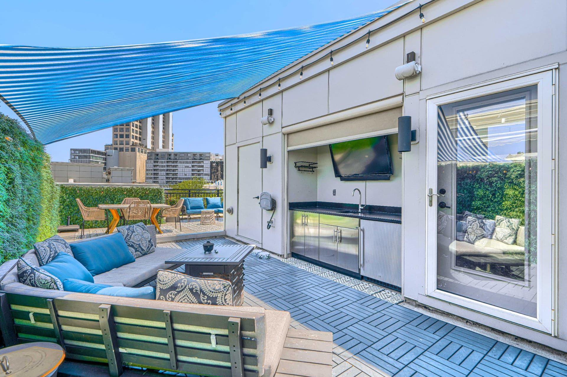 1244 Towson Street photo 6