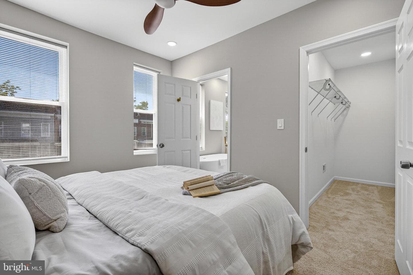 3720 W Garrison Ave photo 16