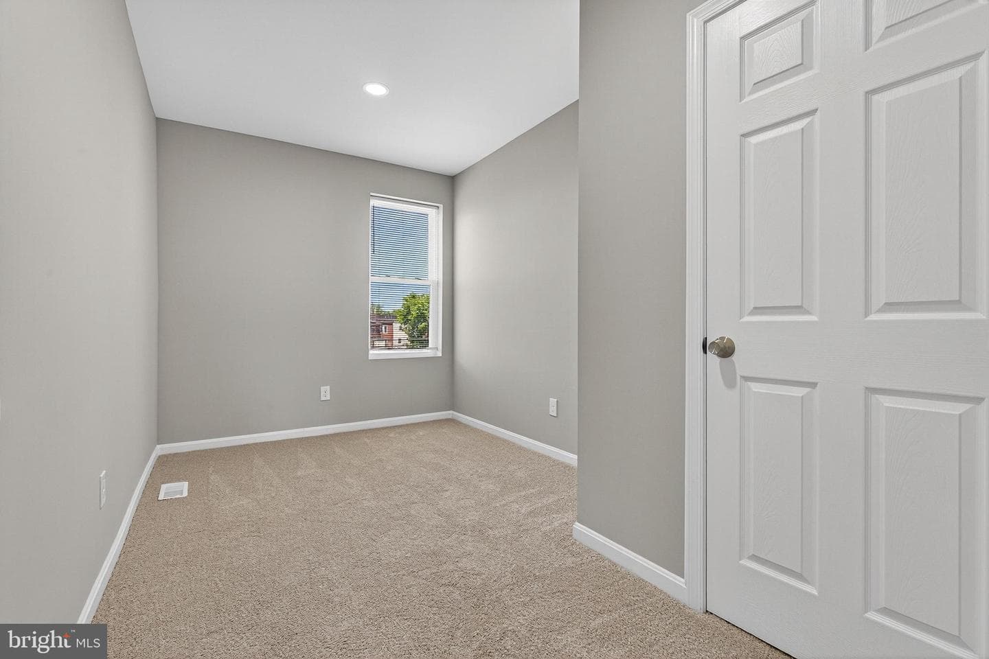 3720 W Garrison Ave photo 21