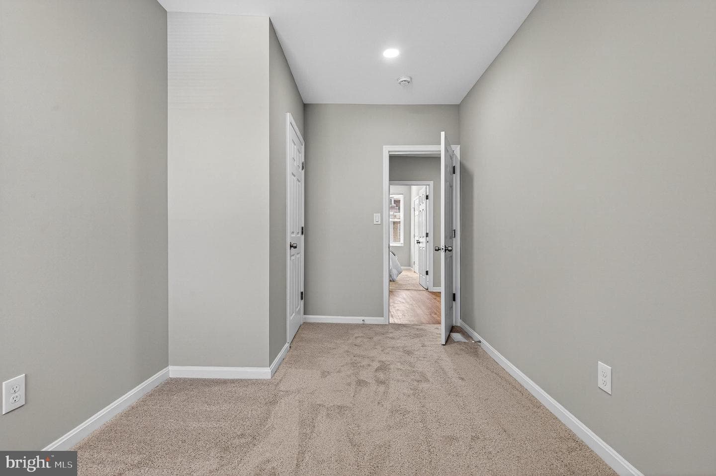 3720 W Garrison Ave photo 22