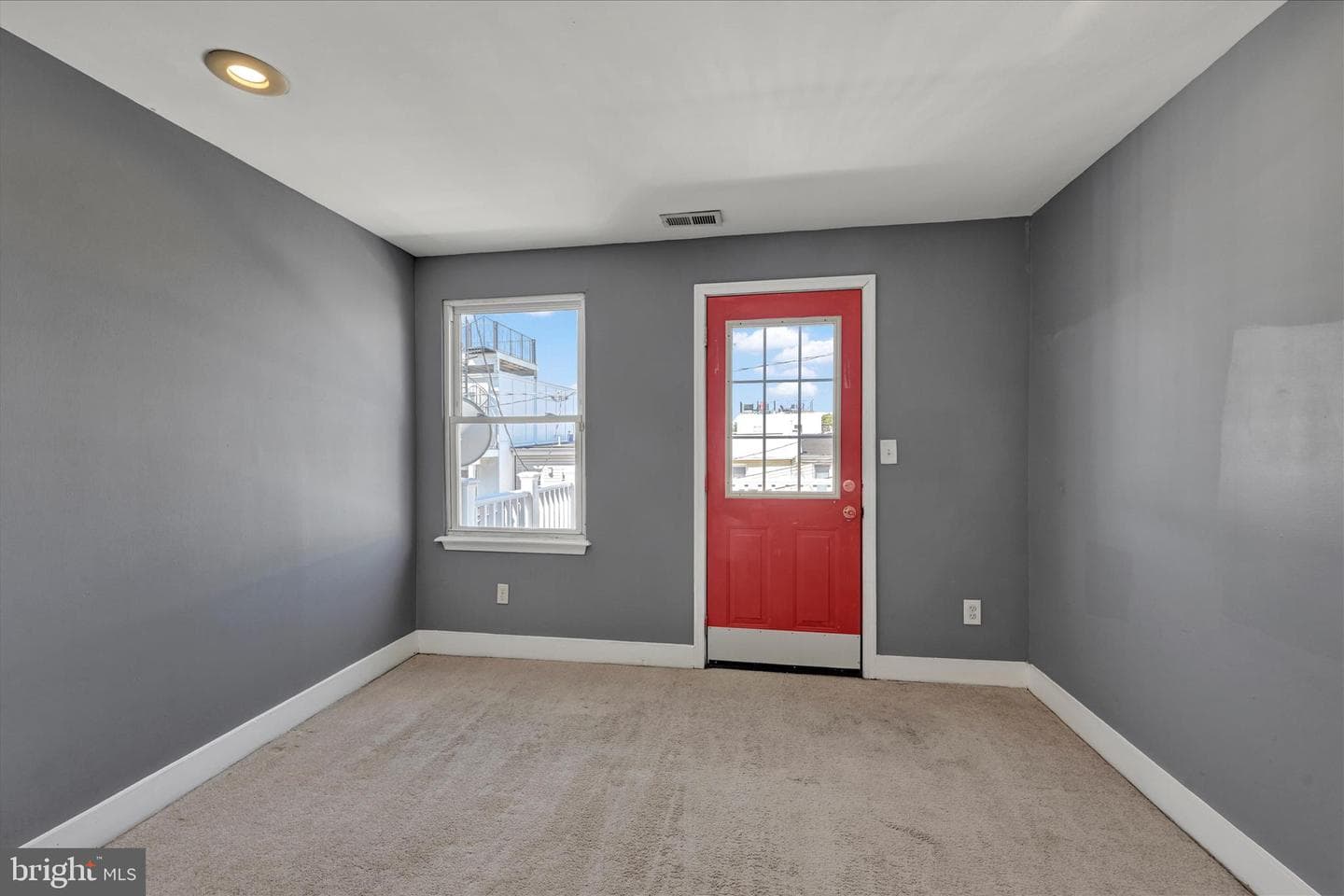 1610 Marshall Street photo 15