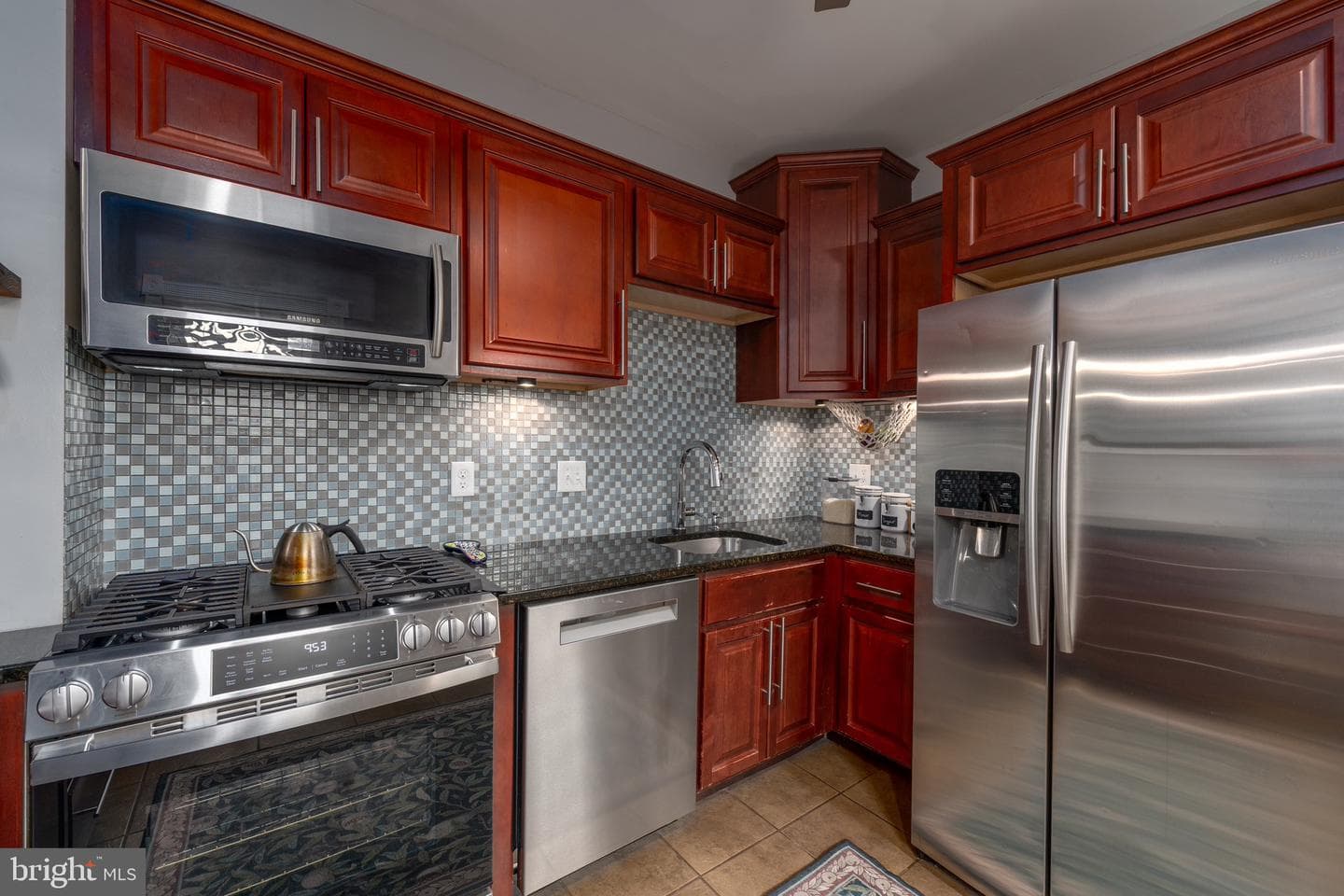 218 S Ann Street photo 14
