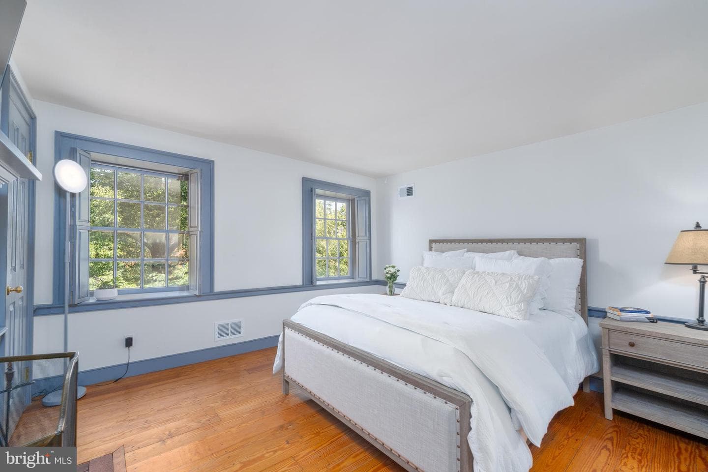 806 S Ann Street photo 23