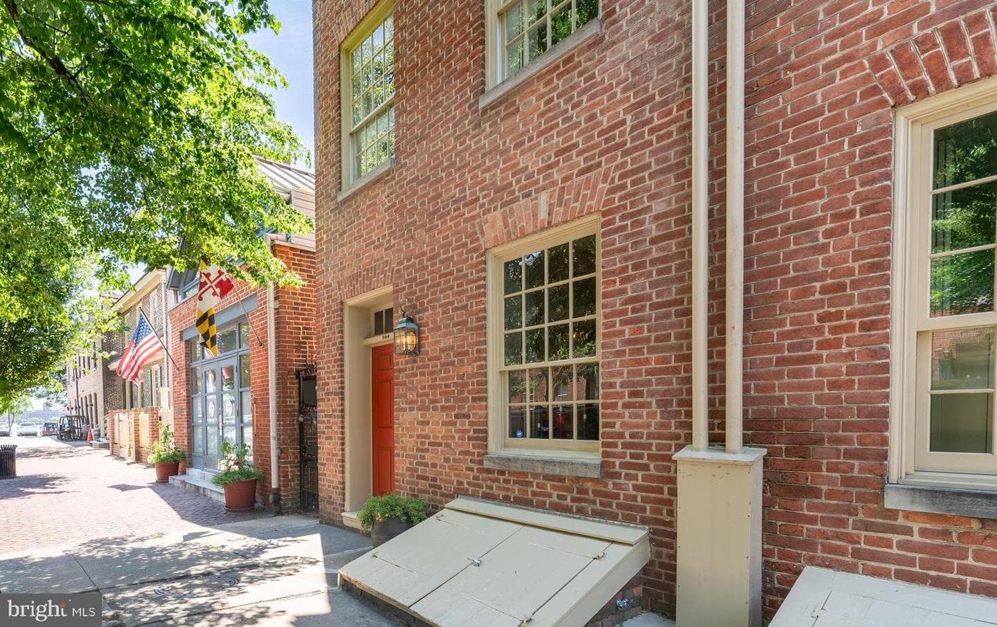 806 S Ann Street photo 32