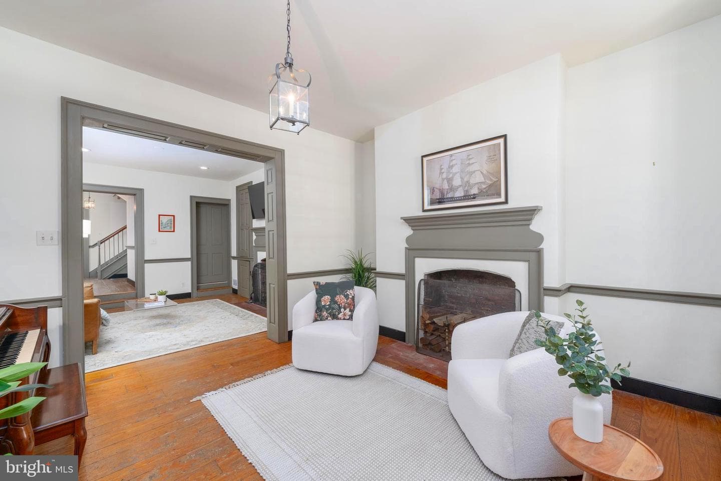 806 S Ann Street photo 4