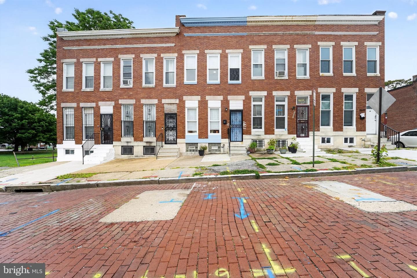 2635 Harlem Avenue