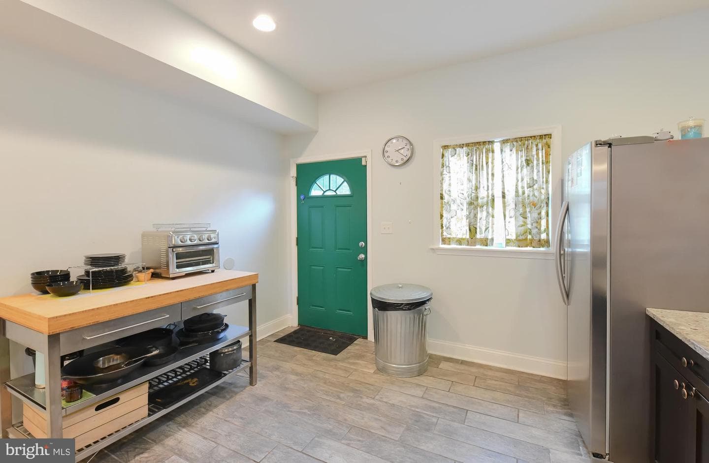 1436 N Bond Street photo 12