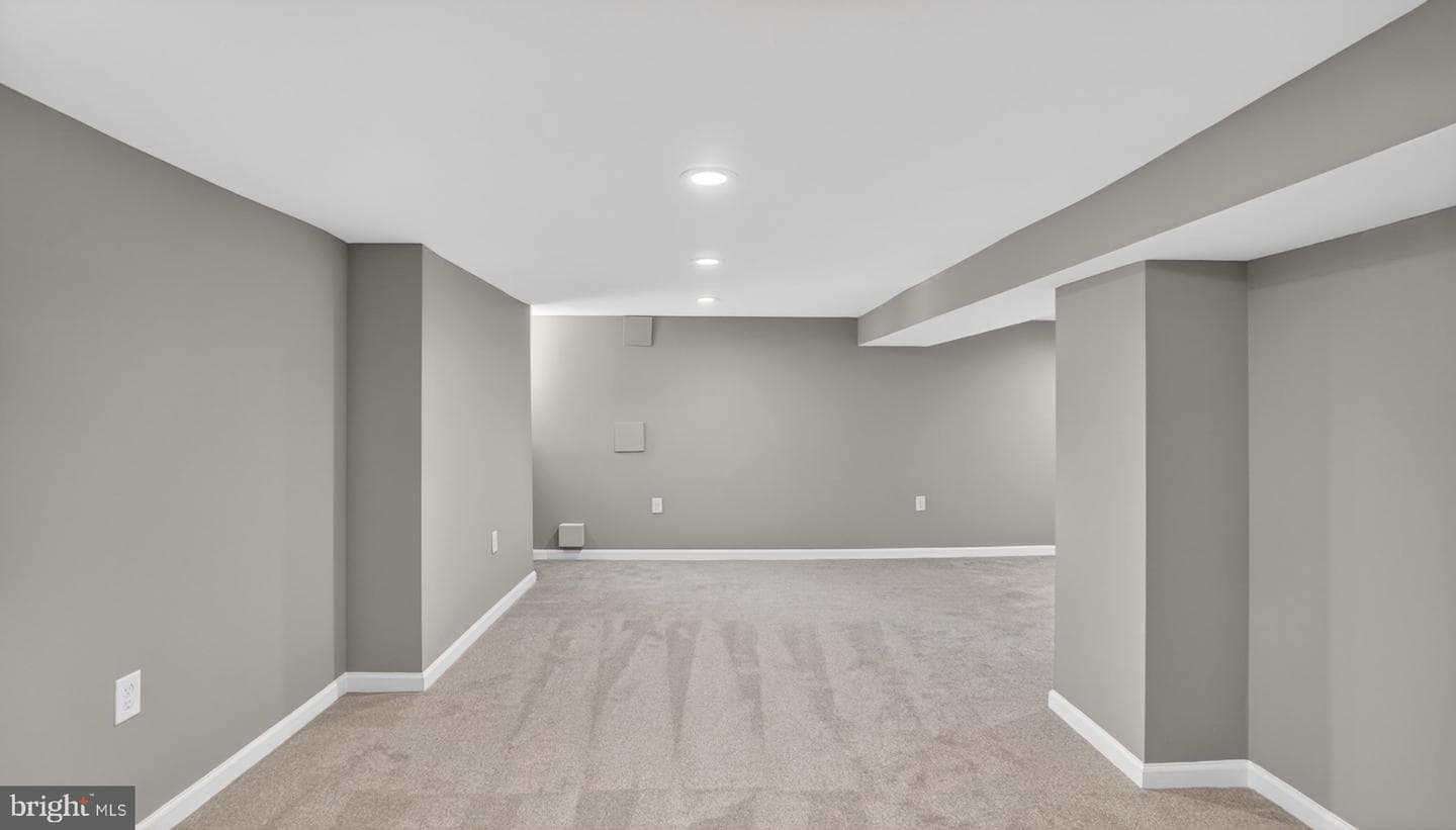 2920 Bayonne Avenue photo 55