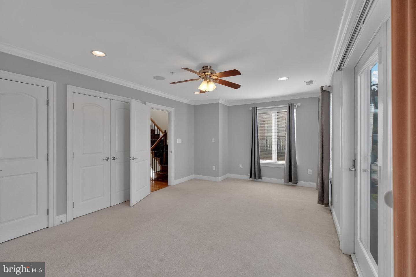 915 Valencia Court #117 photo 31