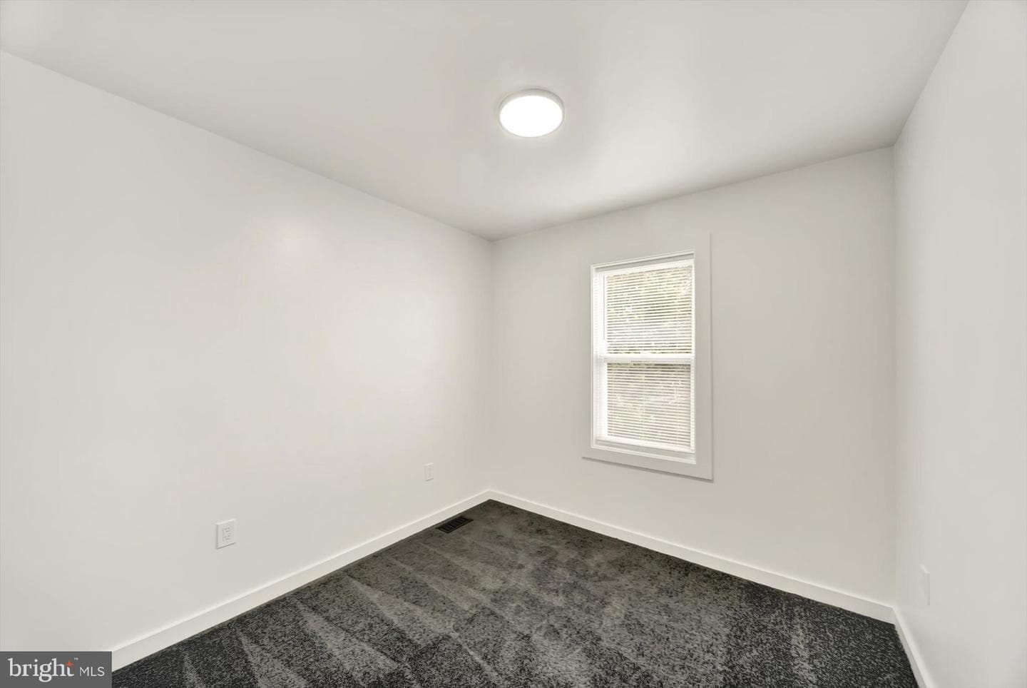 3226 Lyndale Avenue photo 18