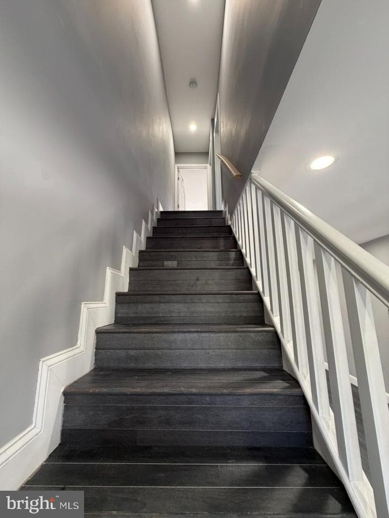 1607 Race Street photo 11