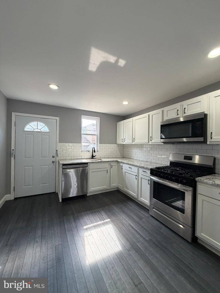 1607 Race Street photo 8