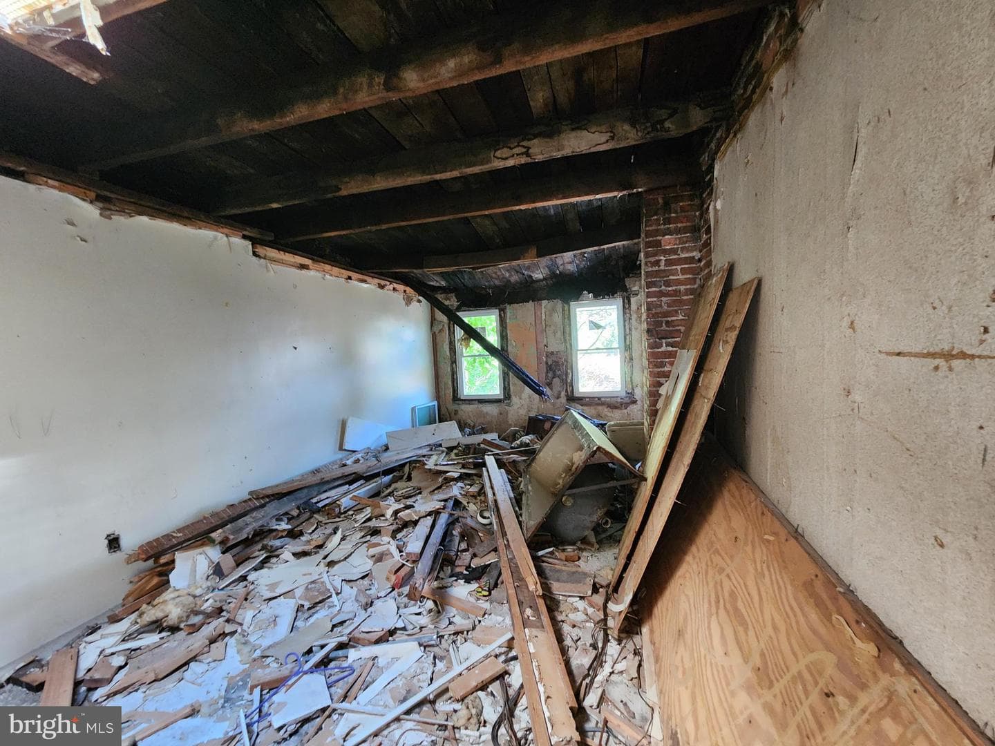 2218 Christian Street photo 5