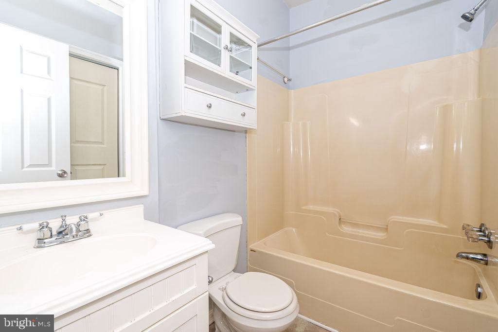 601 Harvey Street photo 7