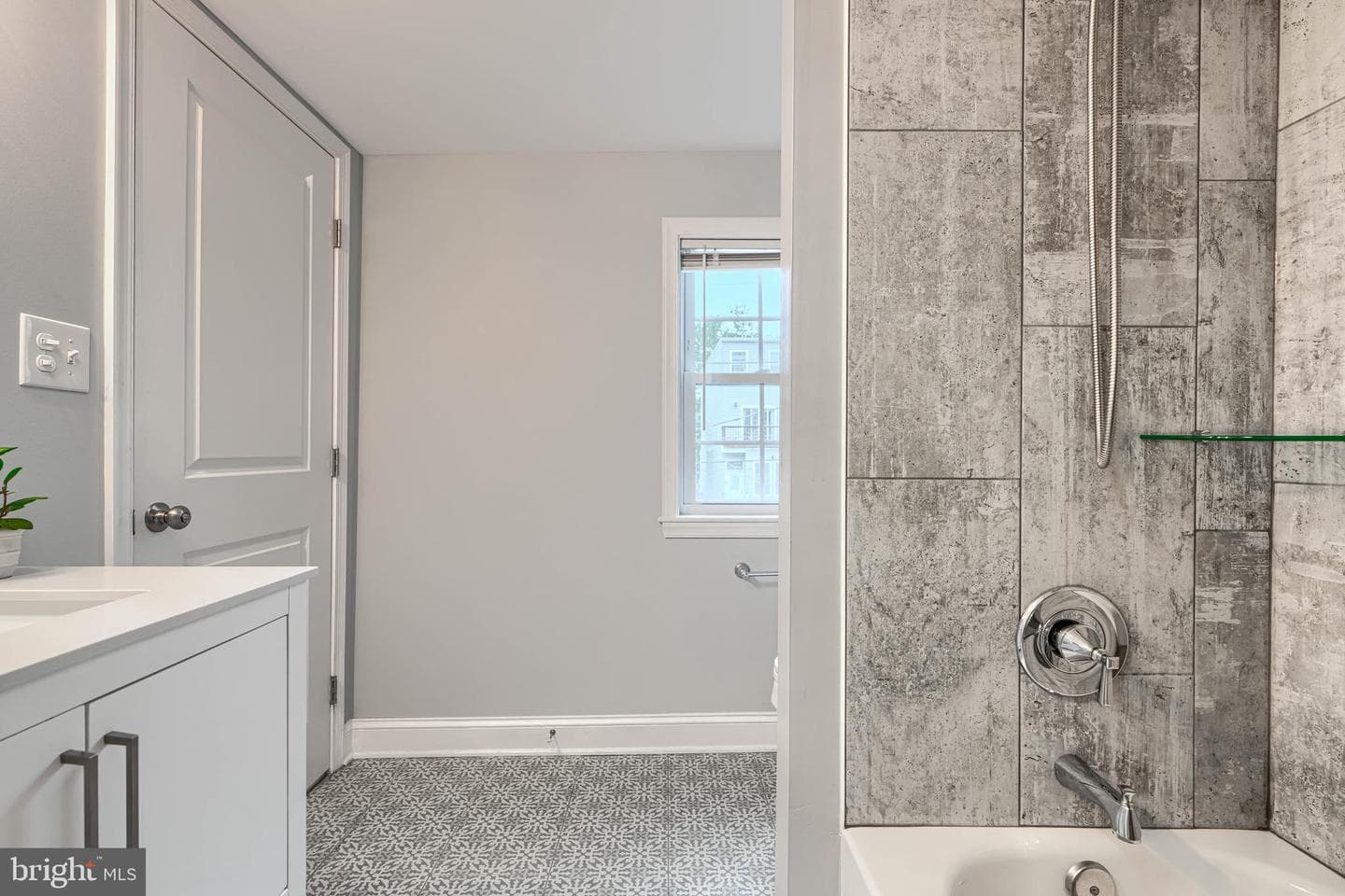 3540 Roland Avenue photo 24