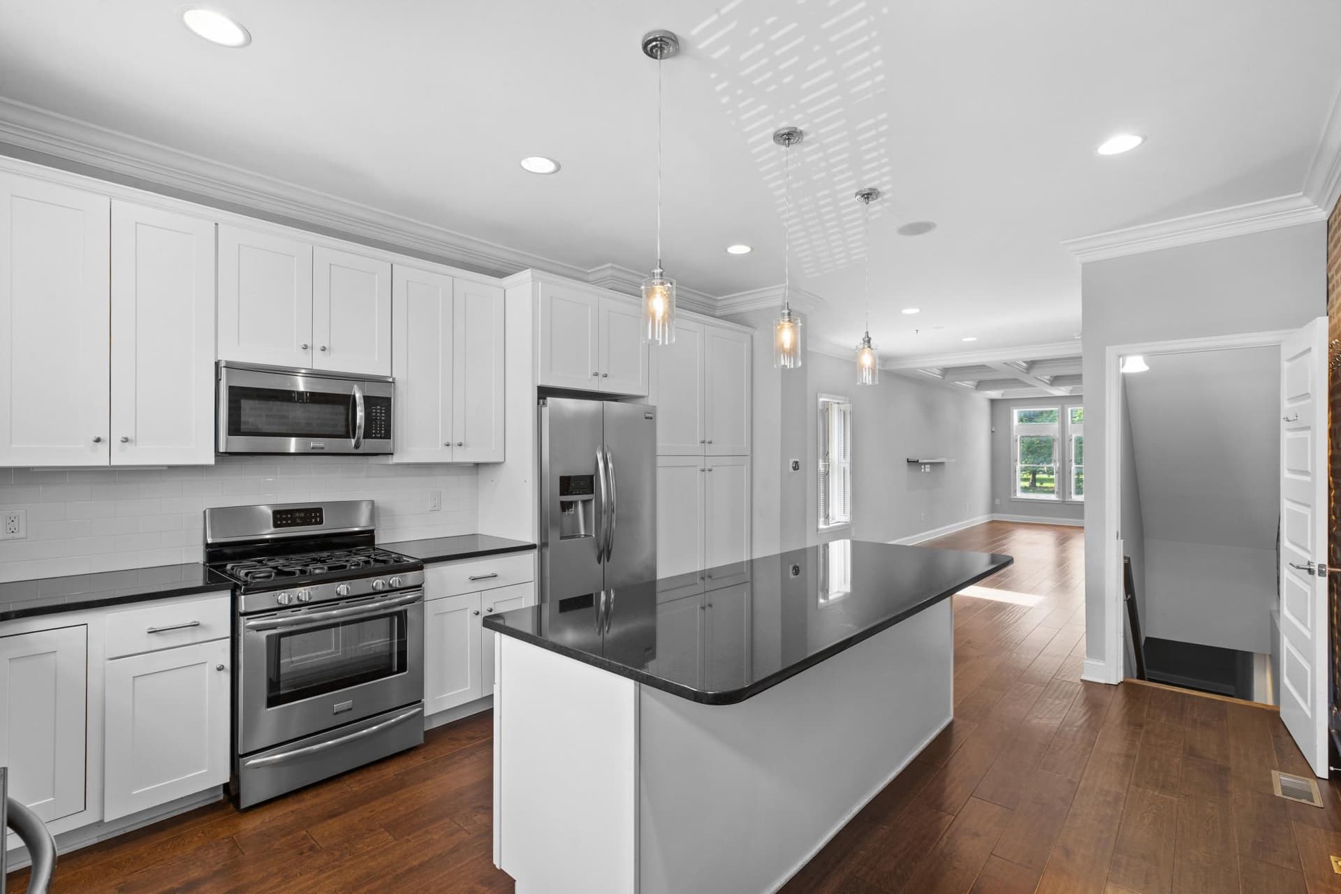 2818 E Baltimore St photo 18
