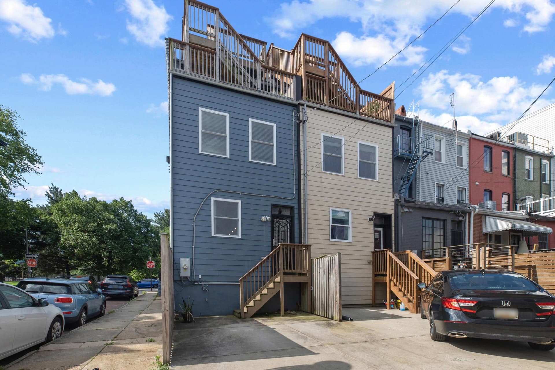 2818 E Baltimore St photo 70