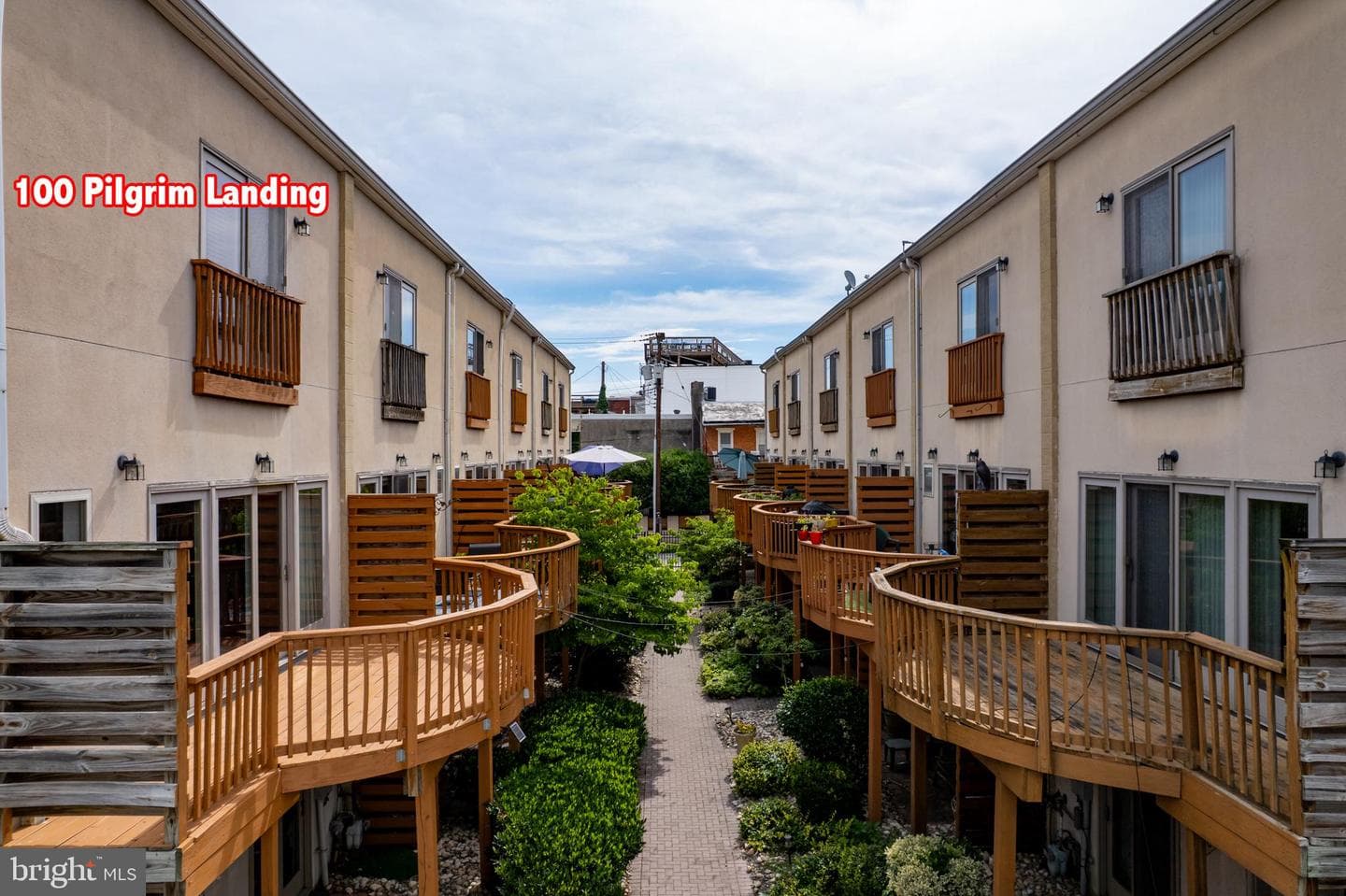 100 Pilgrim Landing photo 3