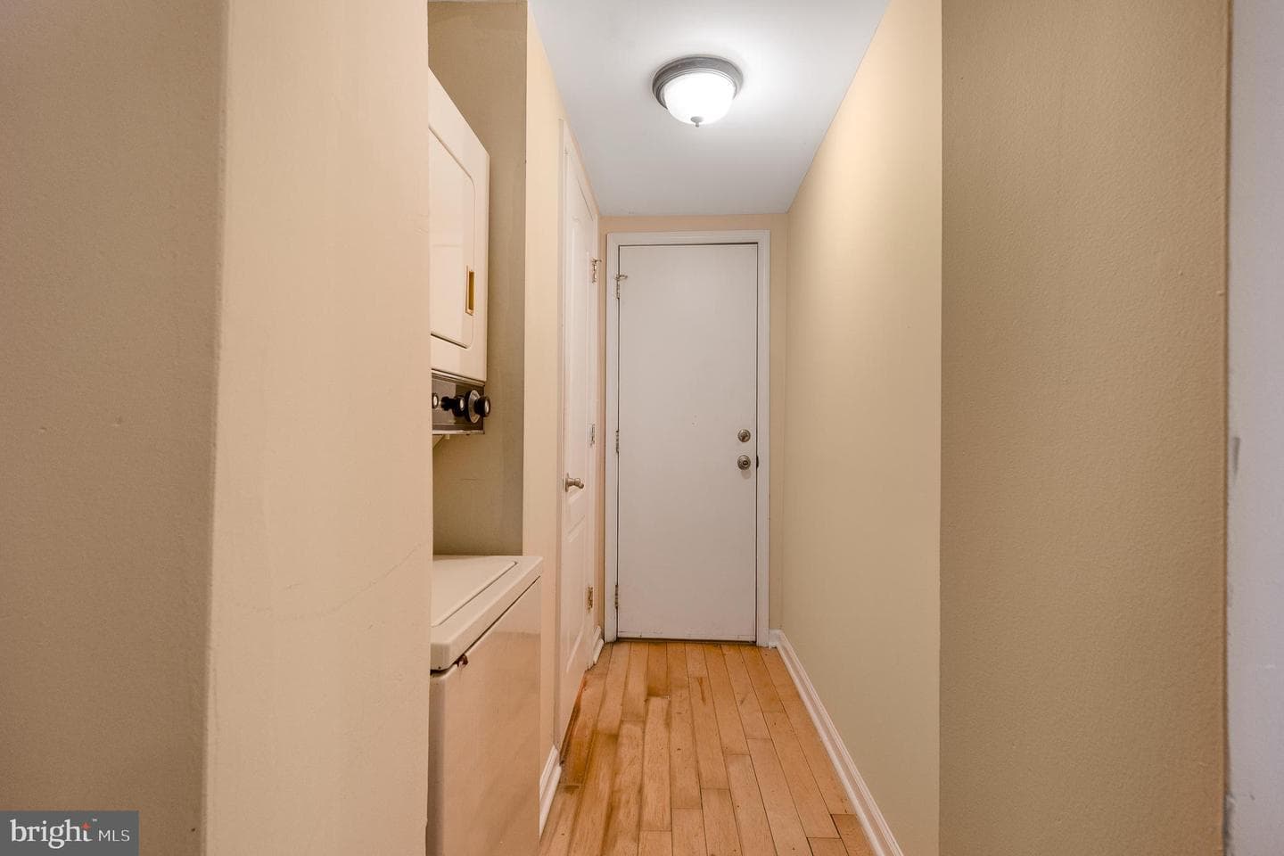 1123 W Lombard Street photo 20