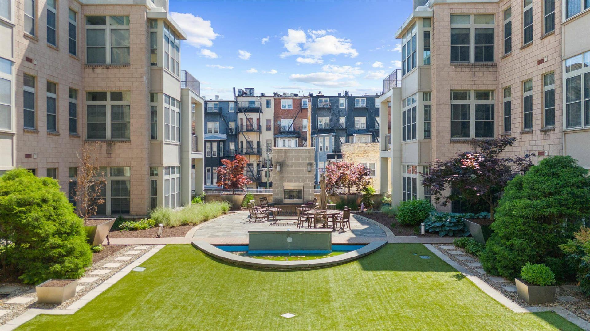 1209 N Charles Street #114 photo 32
