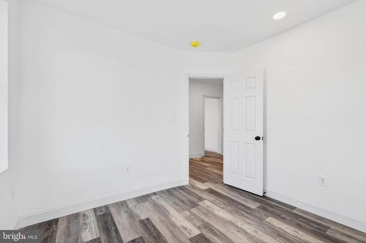 2500 W Franklin Street photo 24
