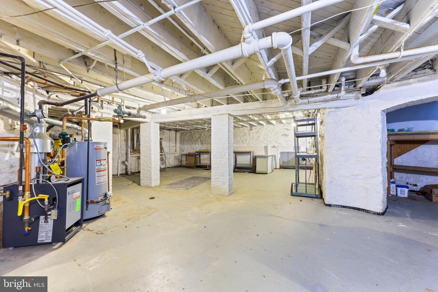 407 Bretton Place photo 48