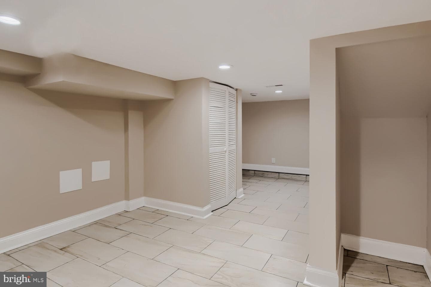 2911 Frederick Ave photo 24