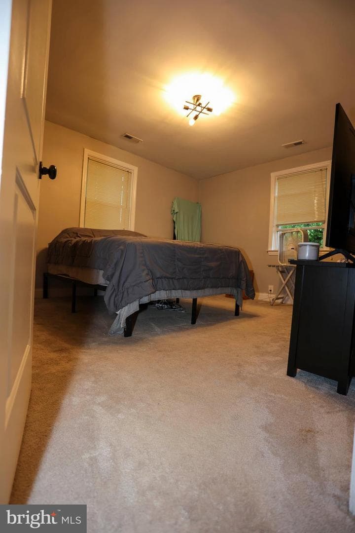 910 Dartmouth Road photo 21