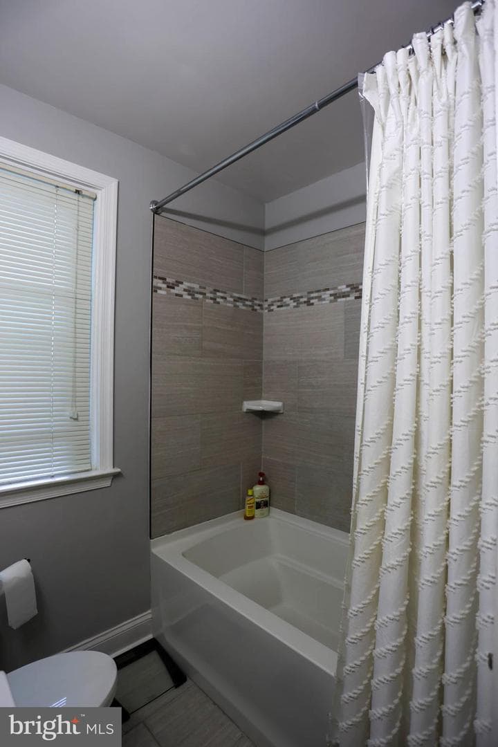 910 Dartmouth Road photo 26