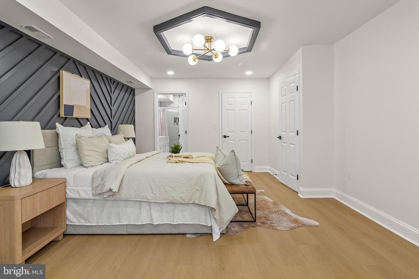 605 Woodbourne Avenue photo 31