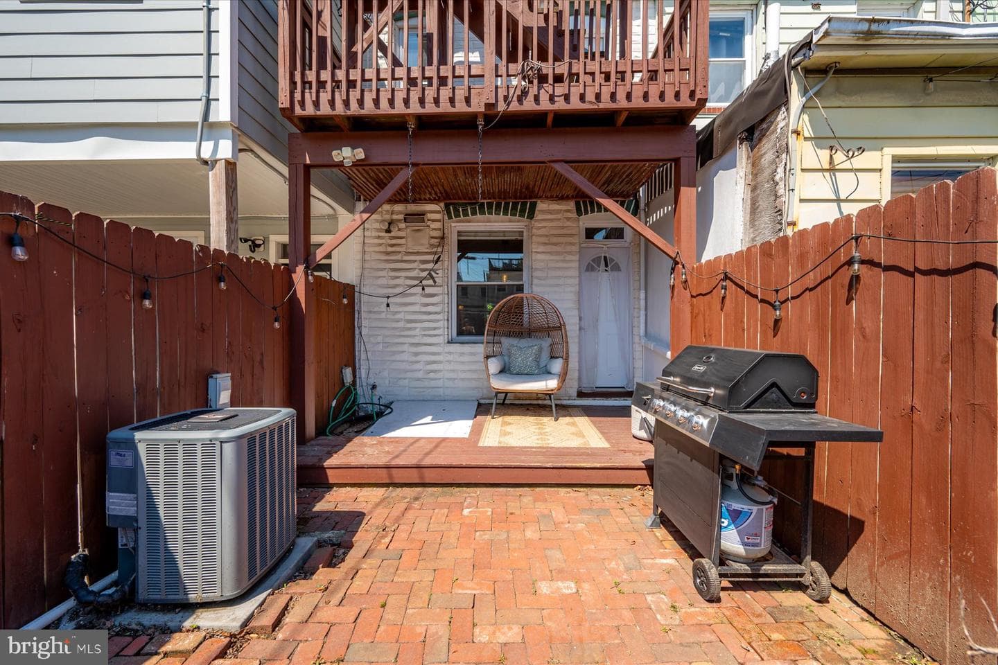 929 S Clinton Street photo 33