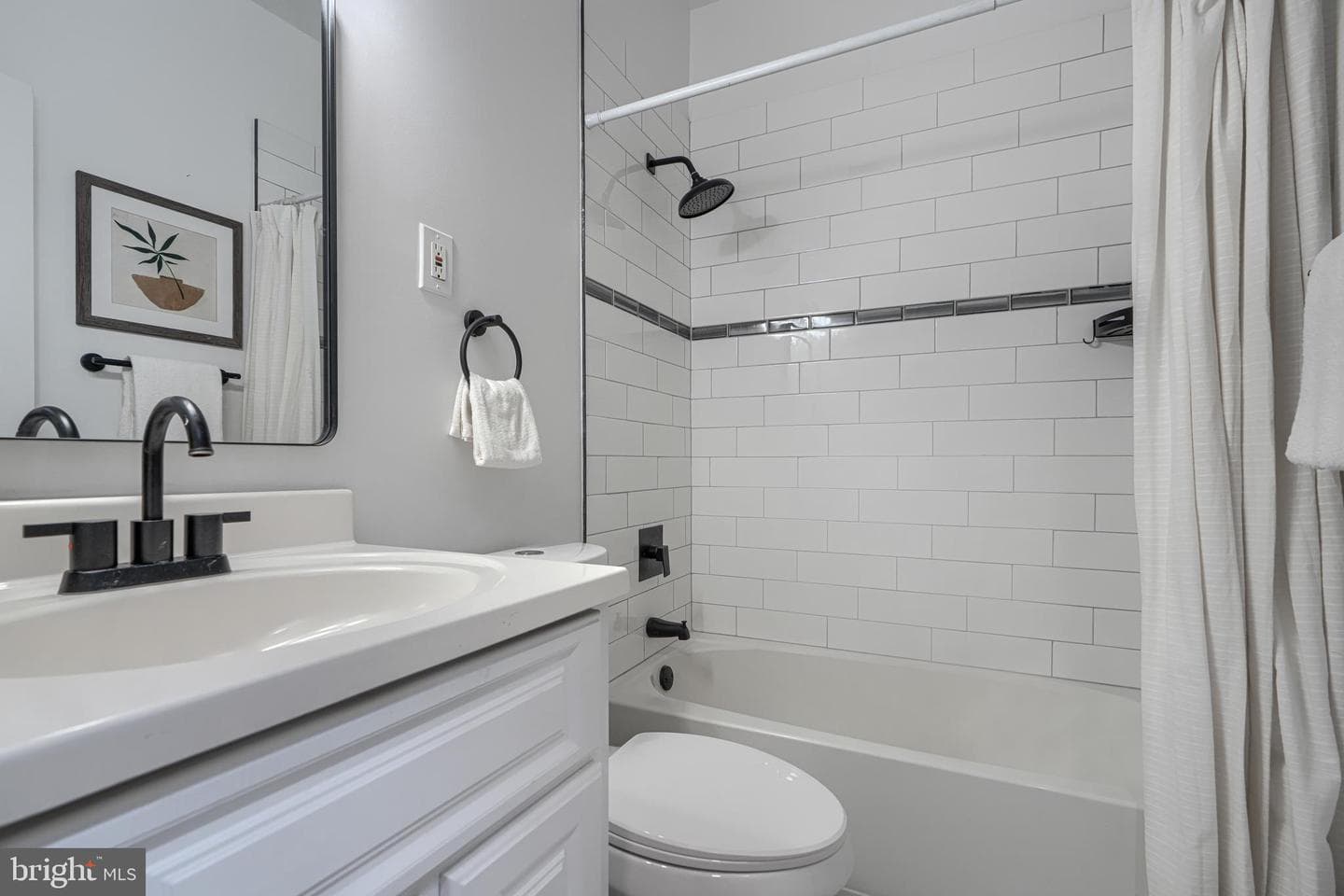 3012 E Baltimore St photo 30