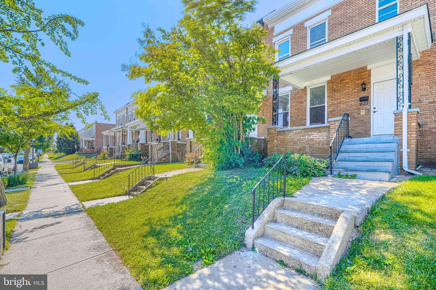 1627 E 32nd Street photo 2