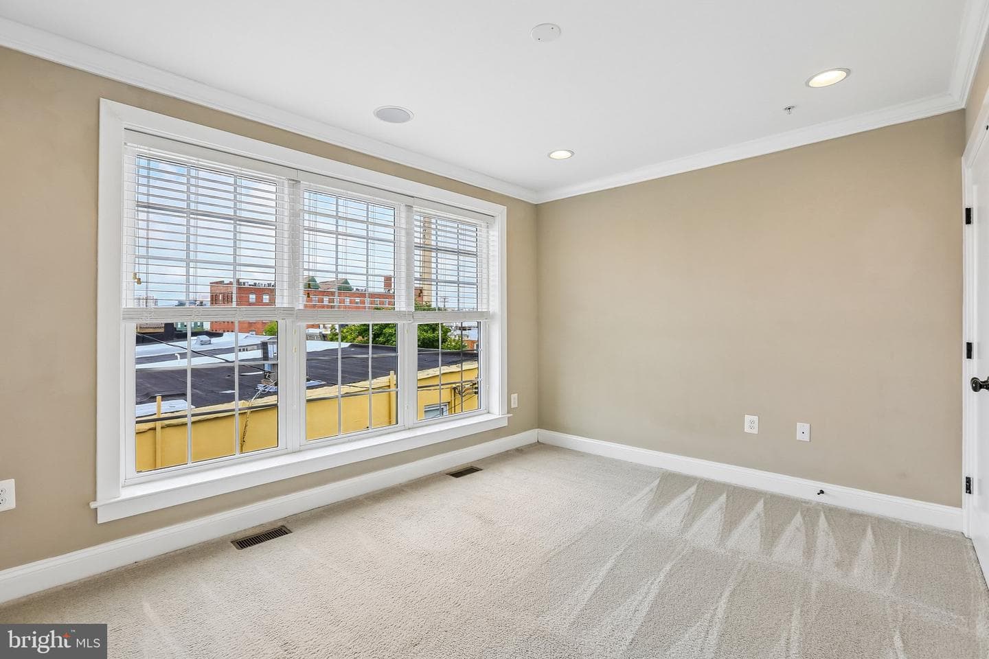 1003 S Belnord Avenue photo 25