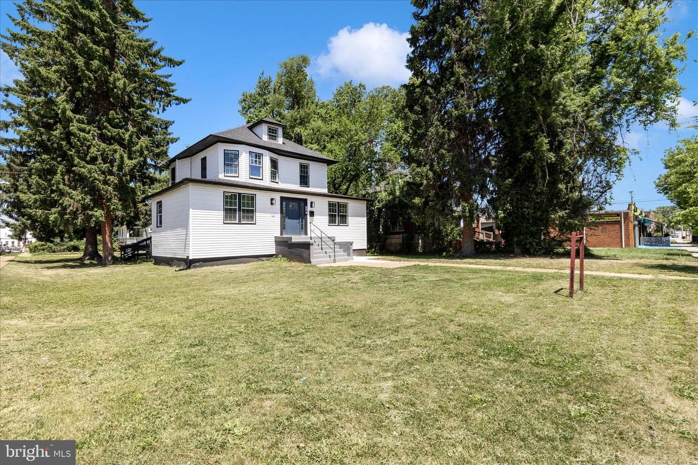 3606 W Rogers Avenue photo 42