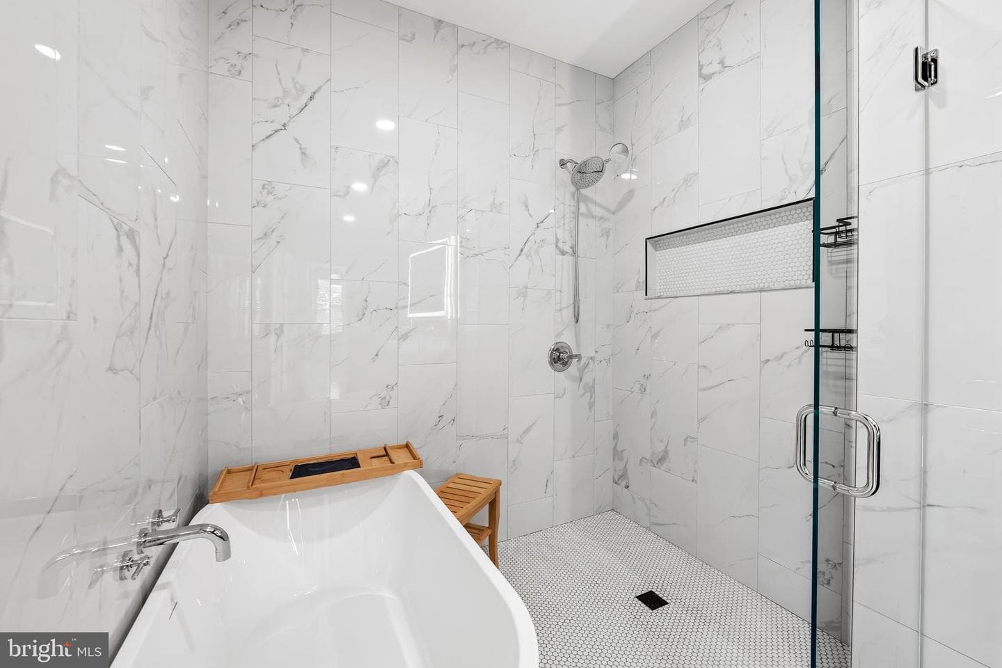 2024 Park Avenue photo 50