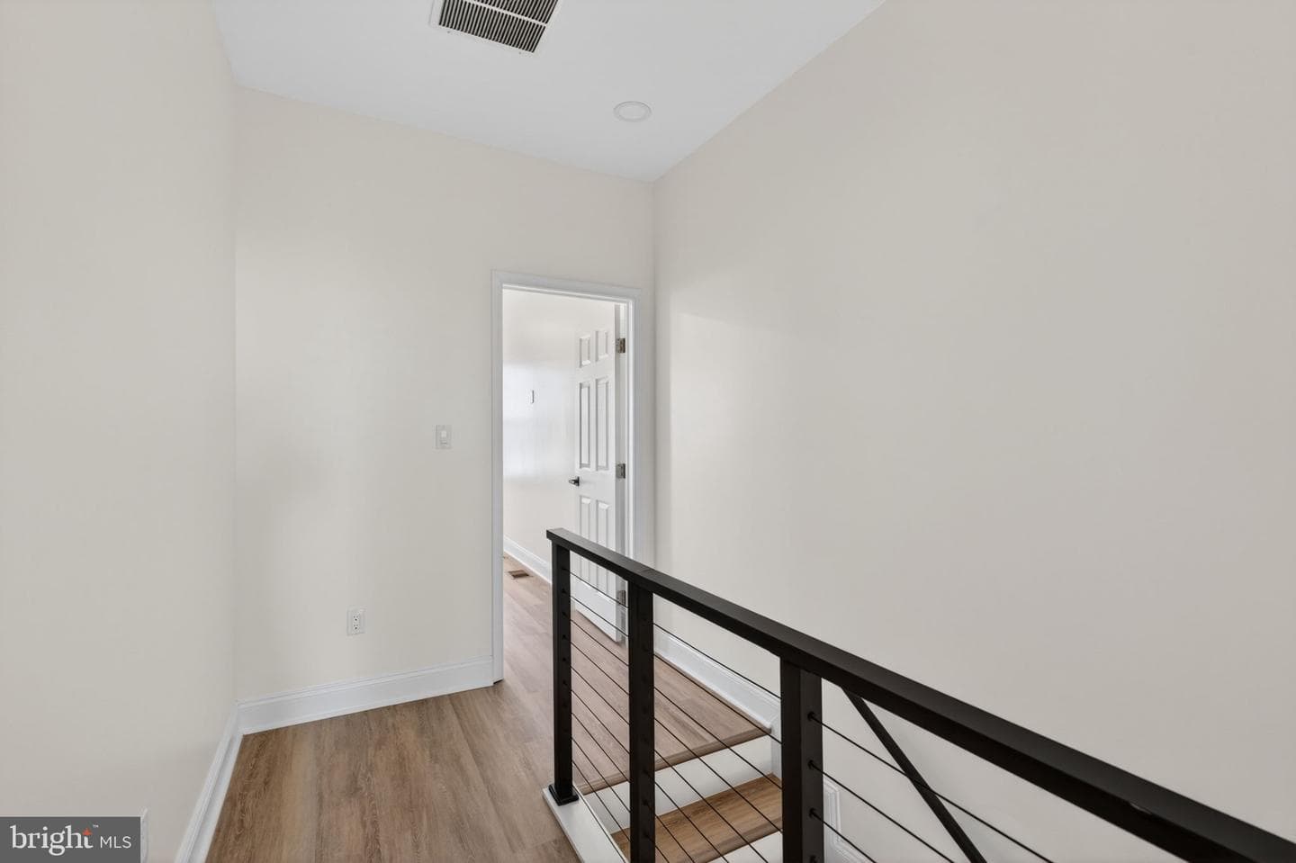 712 N Luzerne Avenue photo 31