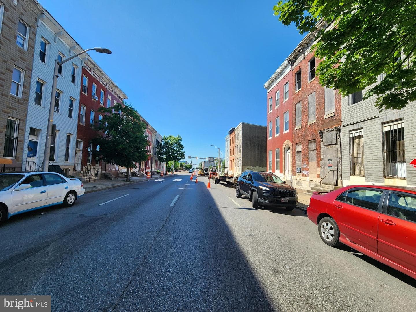 2557 W Baltimore Street photo 24
