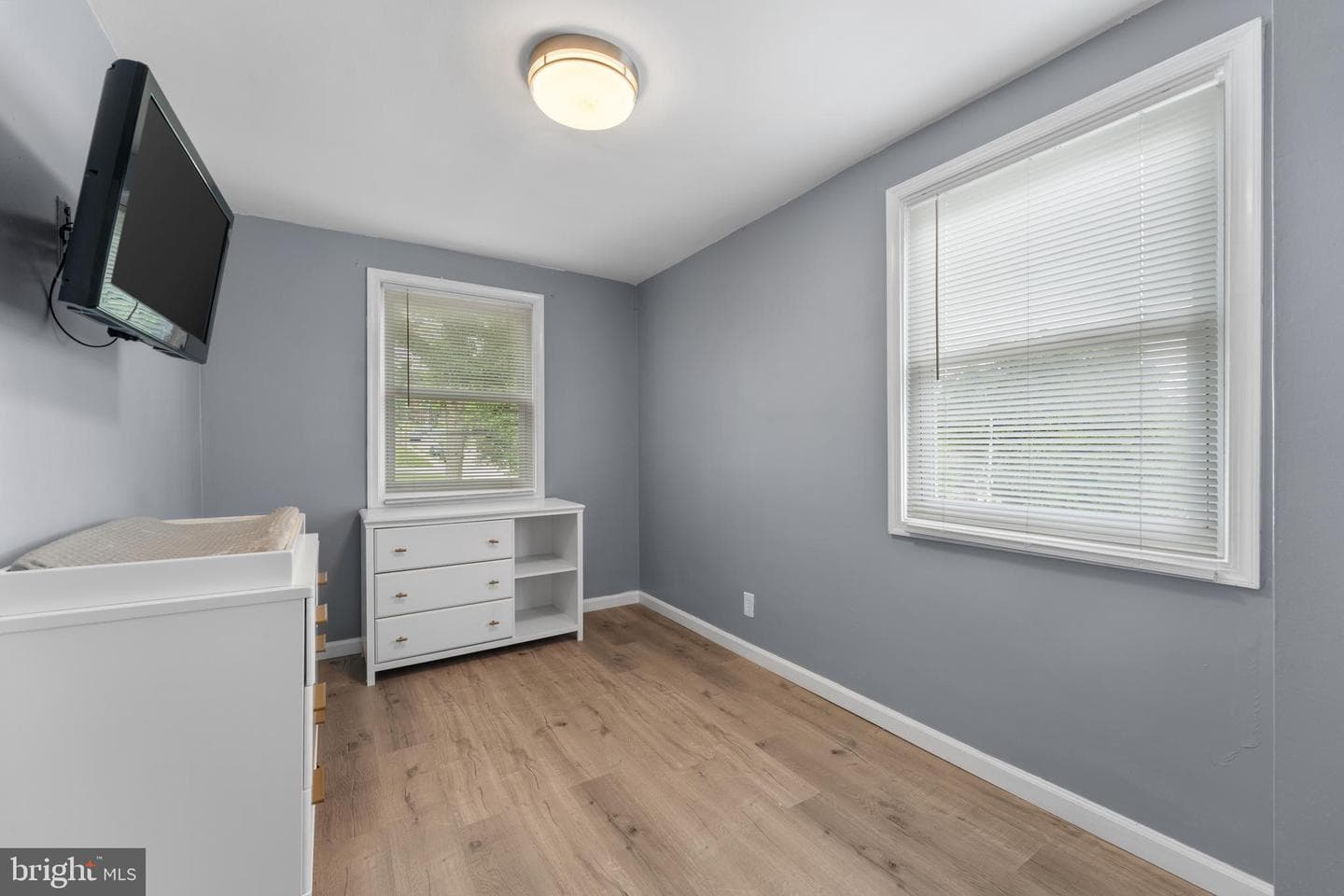 1040 Wedgewood Road photo 10