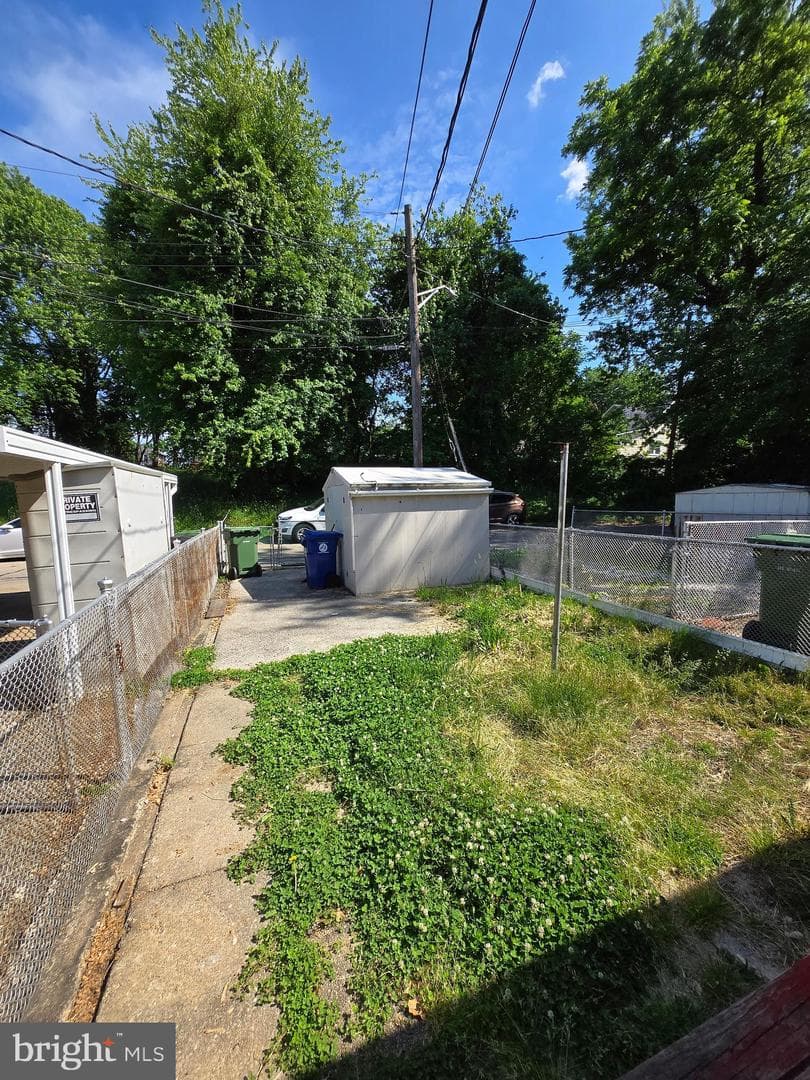 5643 Kavon Avenue photo 35