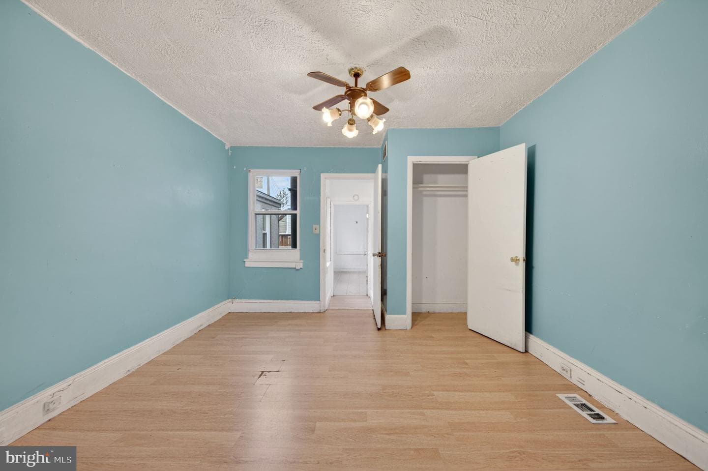 2516 Fait Avenue photo 17