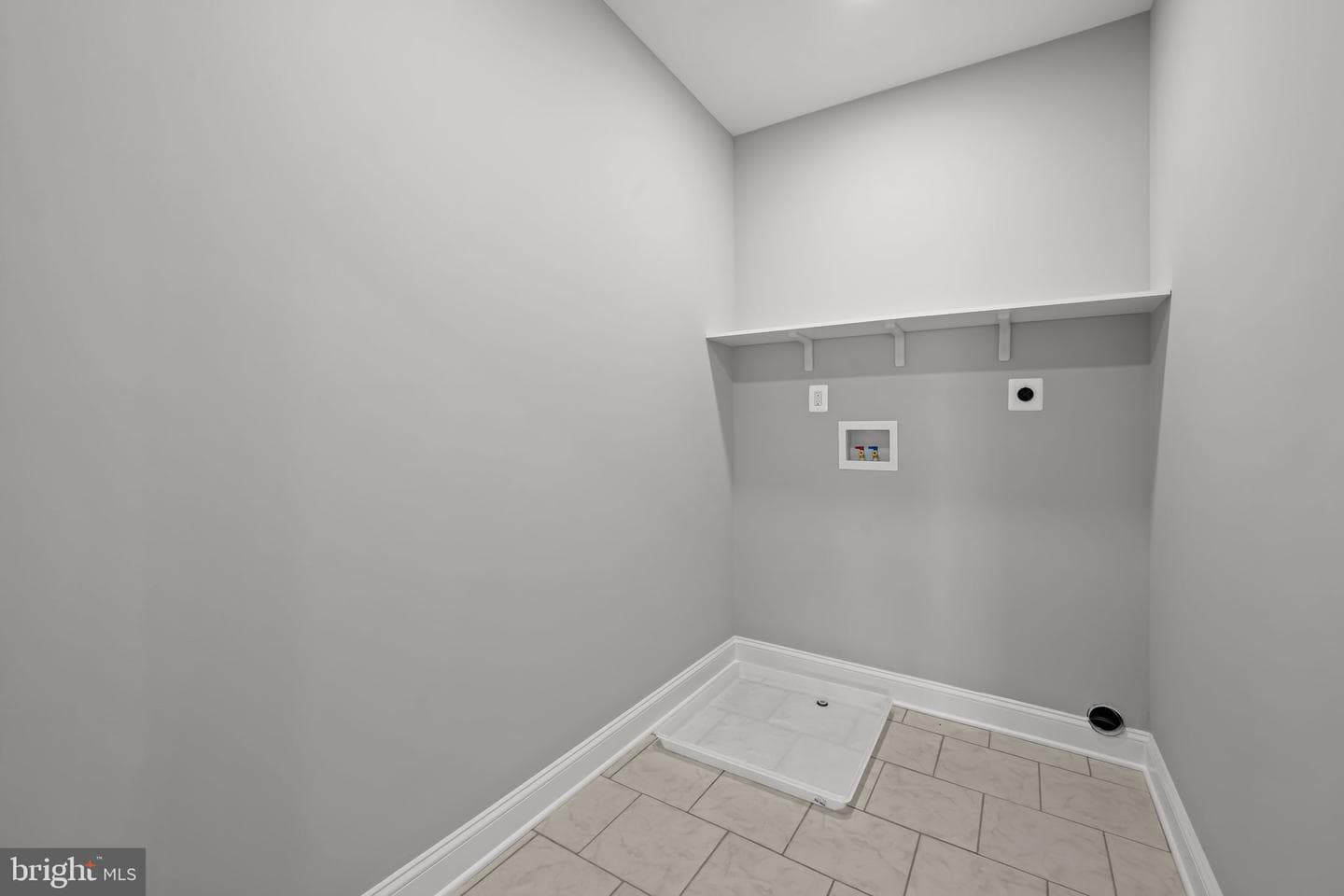 6806 Everall Avenue photo 23