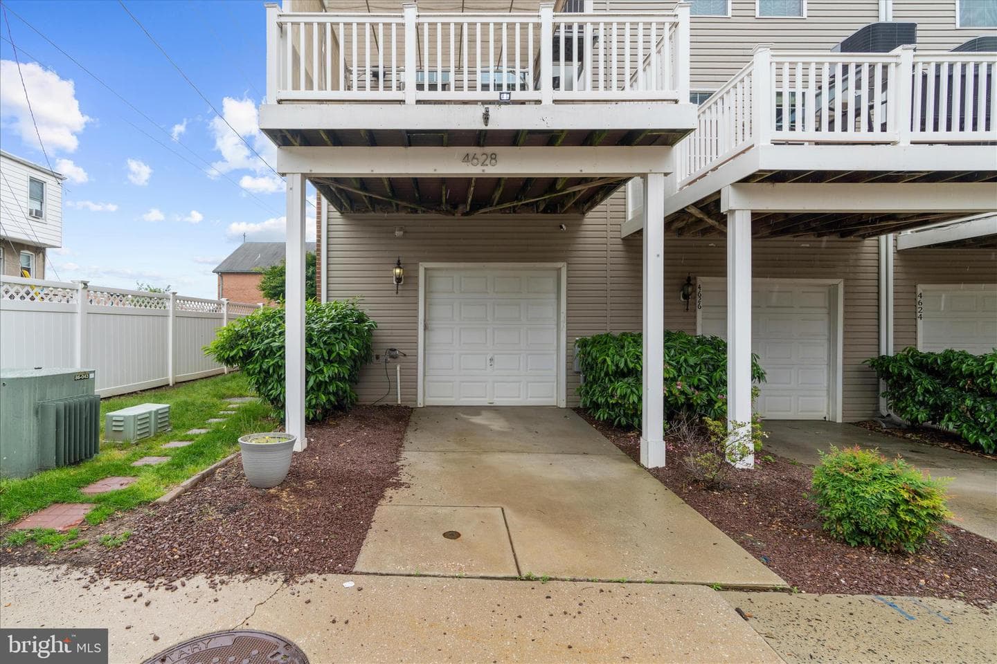 4628 Fait Avenue photo 31