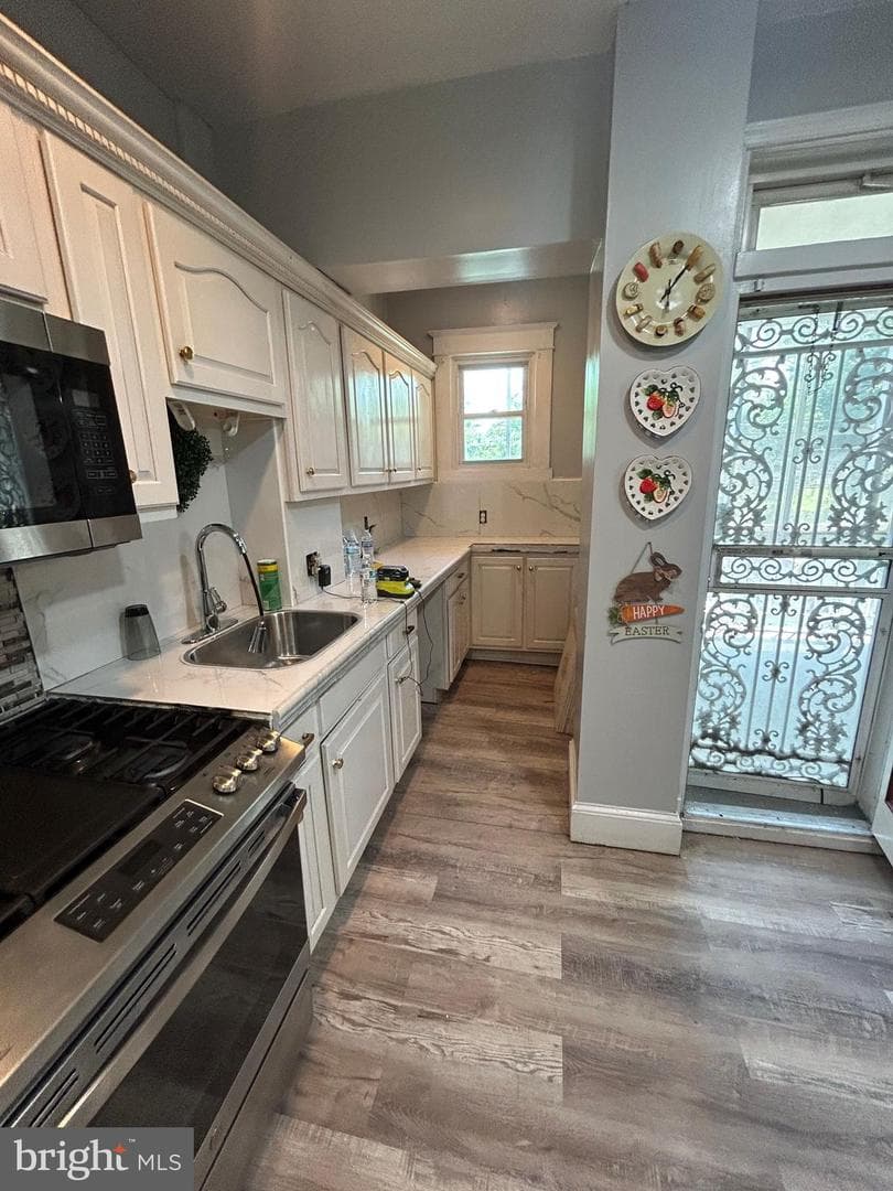 2811 W Lafayette Avenue photo 4