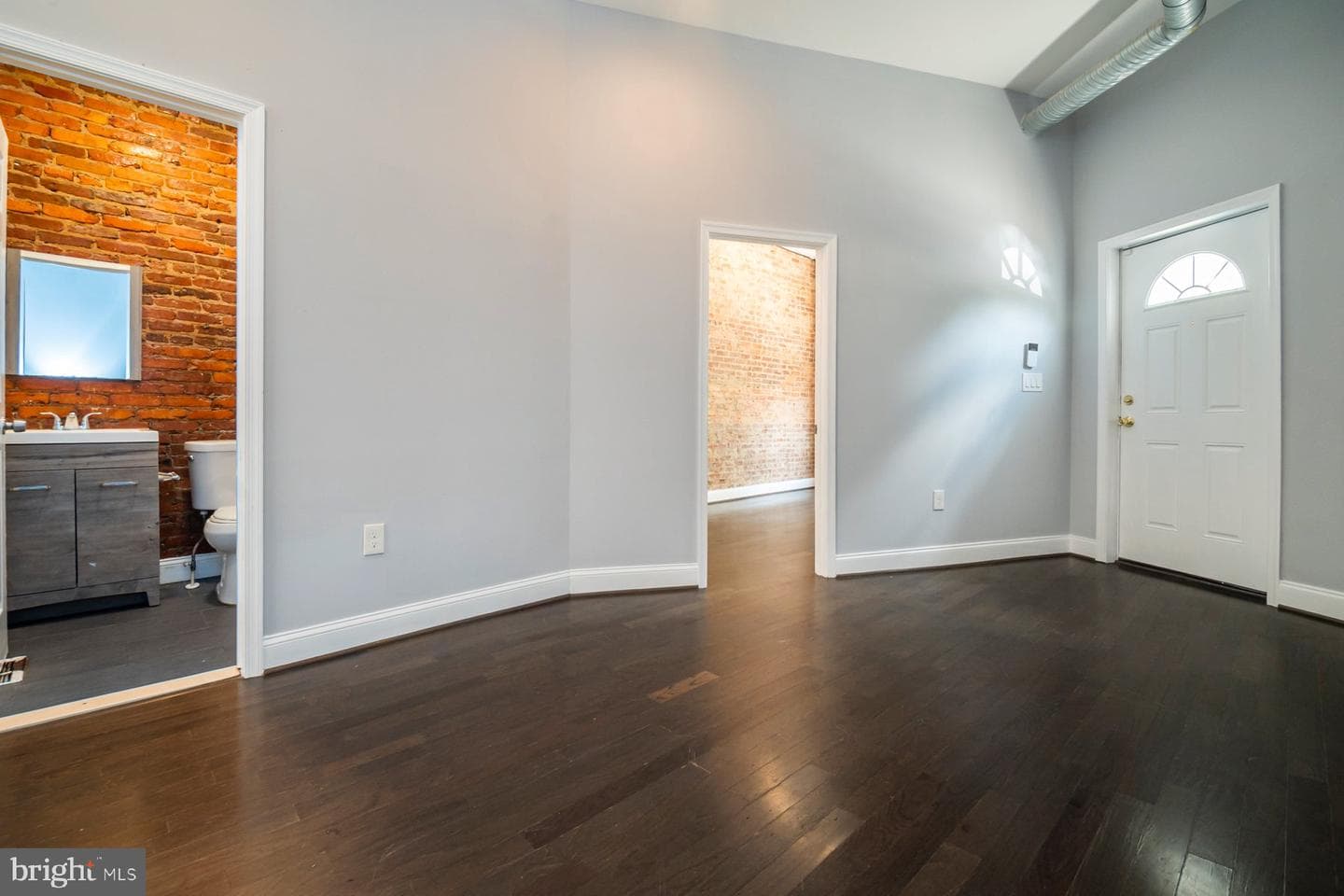 1210 Weldon Avenue photo 3