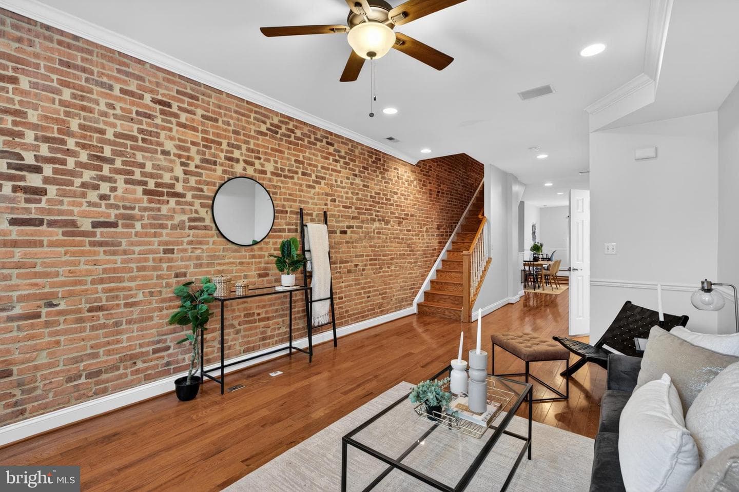708 S Conkling Street photo 12