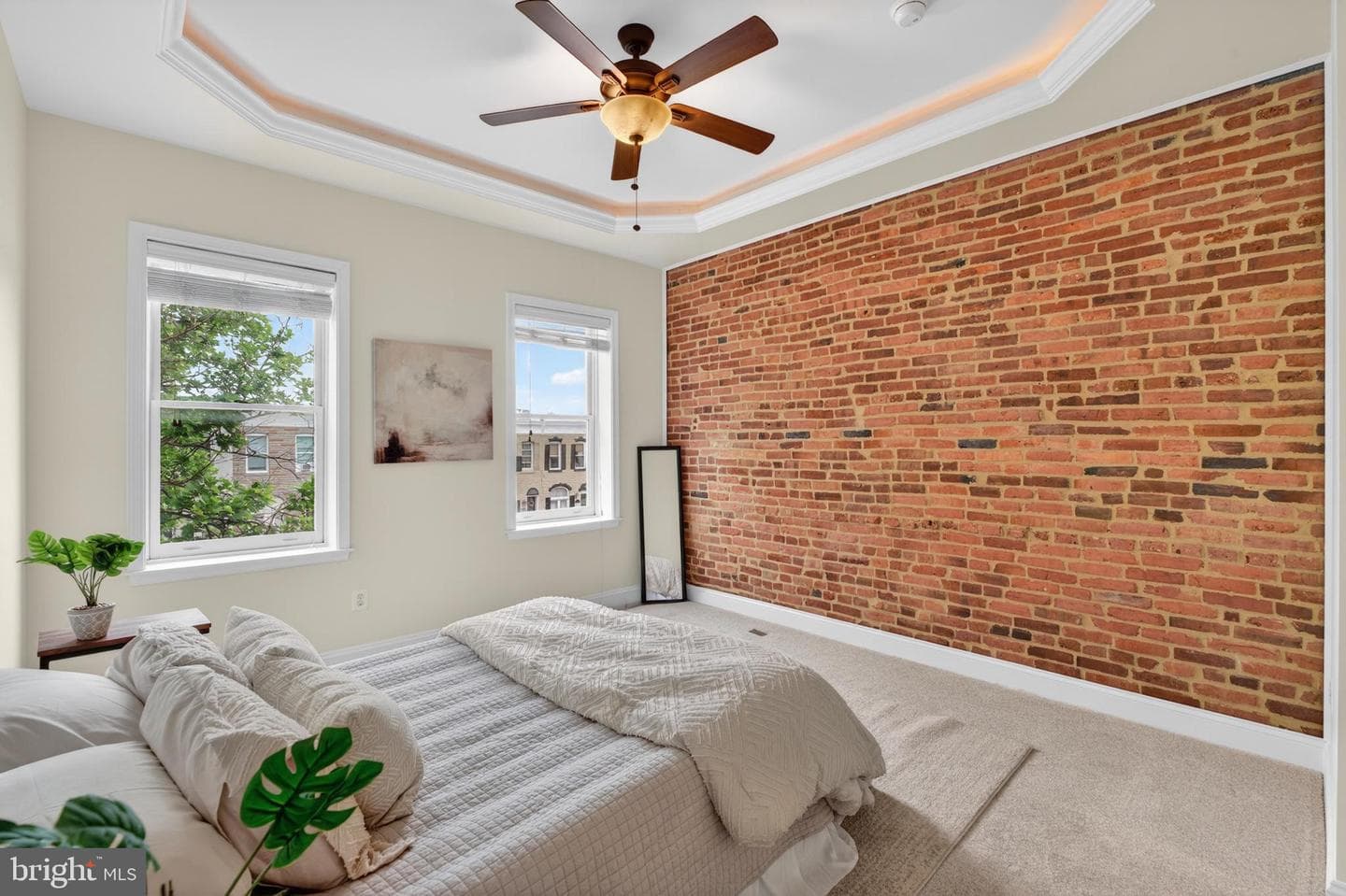 708 S Conkling Street photo 14